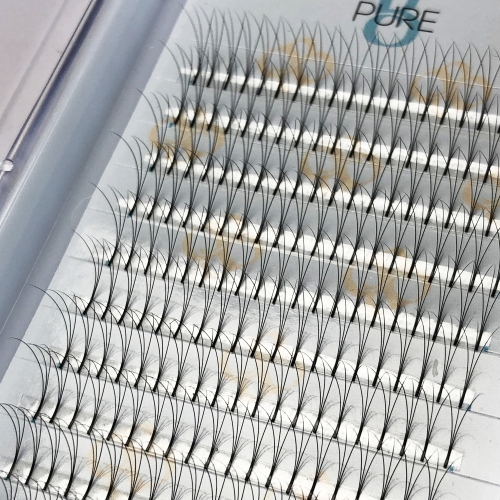 Boite Extension de cils Volume Russe PURE 3D en bouquets